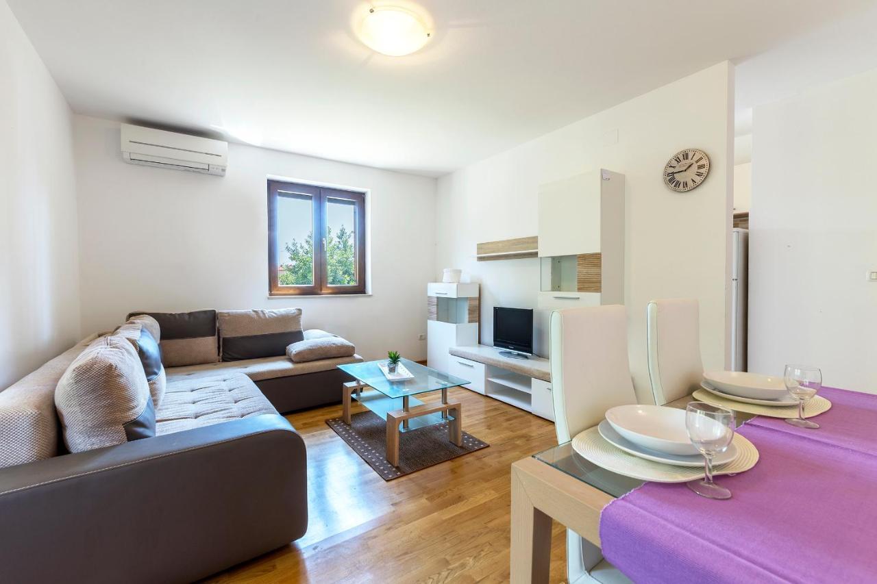 Apartamento Mikaela *